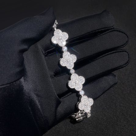 New Products Are Available In Europe And America Ins Hot-Selling 15Mm Four-Leaf Clover Hand-Dressing 925 Silver Mossanite Cuba Chain Necklace - Image 4