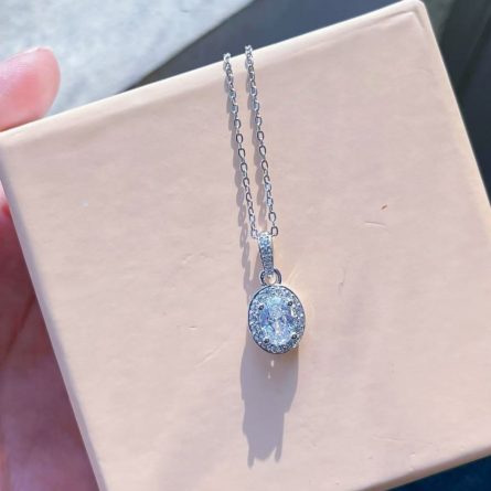 Light Luxury S925 Silver Plated 18K Gold Mossanite Strength Factory 5*7 Egg-Shaped Pendant Necklace D-Grade Vvs Seiko Fashion - Image 4