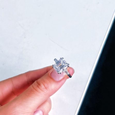 Simple Temperament Asher Cut Square Diamond Opening Ring For Women Fashion Light Luxury Emerald Ladder Square Women Ring Ring Jewelry - Image 4