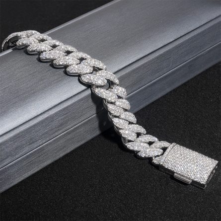 Drilling Jewelry Factory Direct Sales 15Mm Cuban Chain Mosanite Fully Inlaid Personal Crescent Shaped 925 Silver Necklace Accessories - Image 3