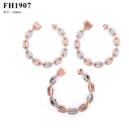 European And American Cross-Border 13Mm Hip-Hop Bracelet 925 Silver Necklace Trendy Brand Personality Mossanite Pig Nose Cuban Chain Bracelet - Image 5