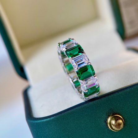 Emerald Women'S Inter-Color Large Diamond Ring S925 Silver Moissan Diamond Ring 50 Points Fashionable Simple Ring Wholesale - Image 3