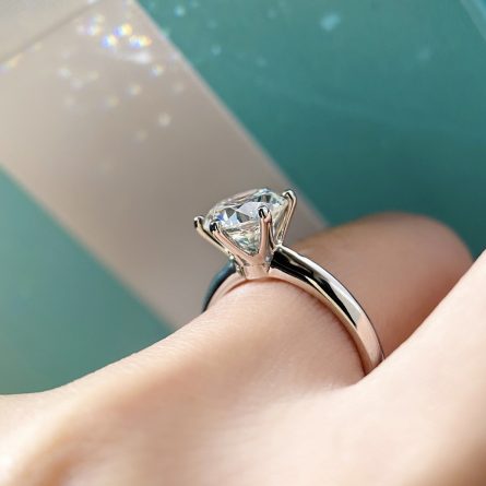 S925 Sterling Silver Classic Six-Claw Women'S Ring D Color Mossanzircon Ring Simple Versatile Niche Jewelry Internet Celebrity Ins (复制) - Image 4