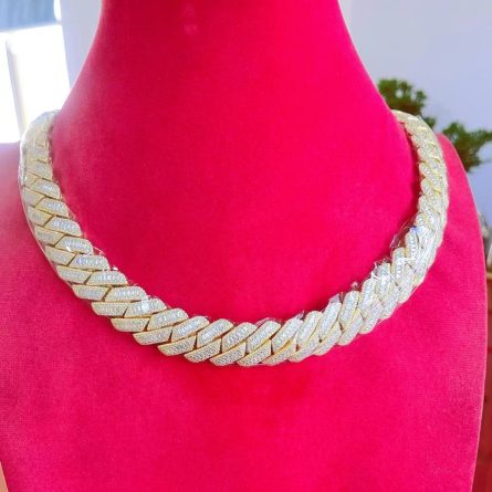 European And American Hip-Hop 20Mm Silver Plated 18K Gold Ladder Square Mosan Cuban Chain Trendy Cuban Bracelet Necklace - Image 4