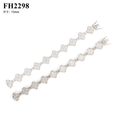 New Products Are Available In Europe And America Ins Hot-Selling 15Mm Four-Leaf Clover Hand-Dressing 925 Silver Mossanite Cuba Chain Necklace - Image 5