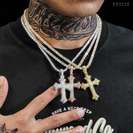 New S925 Silver Cross Hip-Hop Pendant, Men And Women Same Style European And American Hip-Hop Mossan Diamond Pendant Necklace - Image 4