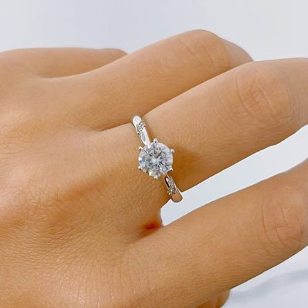 S925 Sterling Silver Plated 18K White Gold Mossanite Time To Run Mossanite Diamond Ring Proposal Engagement Ring For Women Spot - Image 4