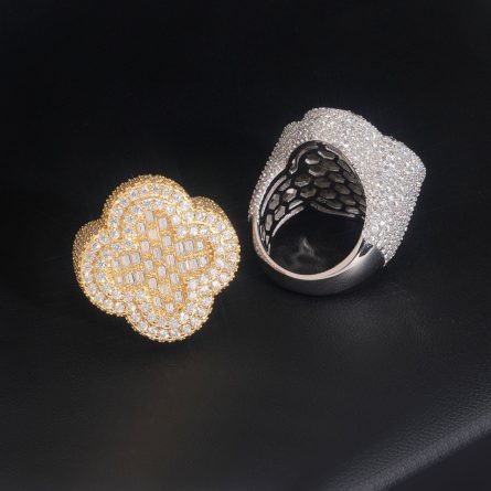 European And American Hot-Selling 925 Silver-Set Mossanite Hip-Hop Ring Four-Leaf Clover Fashionable Versatile Ring Spot - Image 4