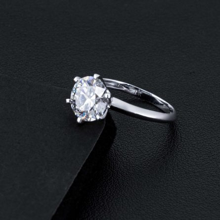10K Gold-Set D-Color Moissanite Diamond Classic Six-Claw Ring, Round Cut Moissanite Fashionable Simple Wedding Ring - Image 3