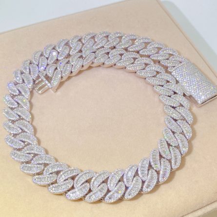 European And American  Hot Selling 18Mm Full-Stair Square Mossanite Stone S925 Silver Mossanite Diamond Cuban Chain Hip-Hop Necklace - Image 5